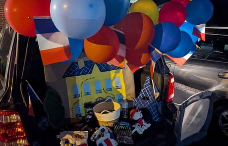 rawls_trunk_or_treat_2025_3 Rawls Baptist Church Trunk or Treat Decorated Trunk French Building with Balloons