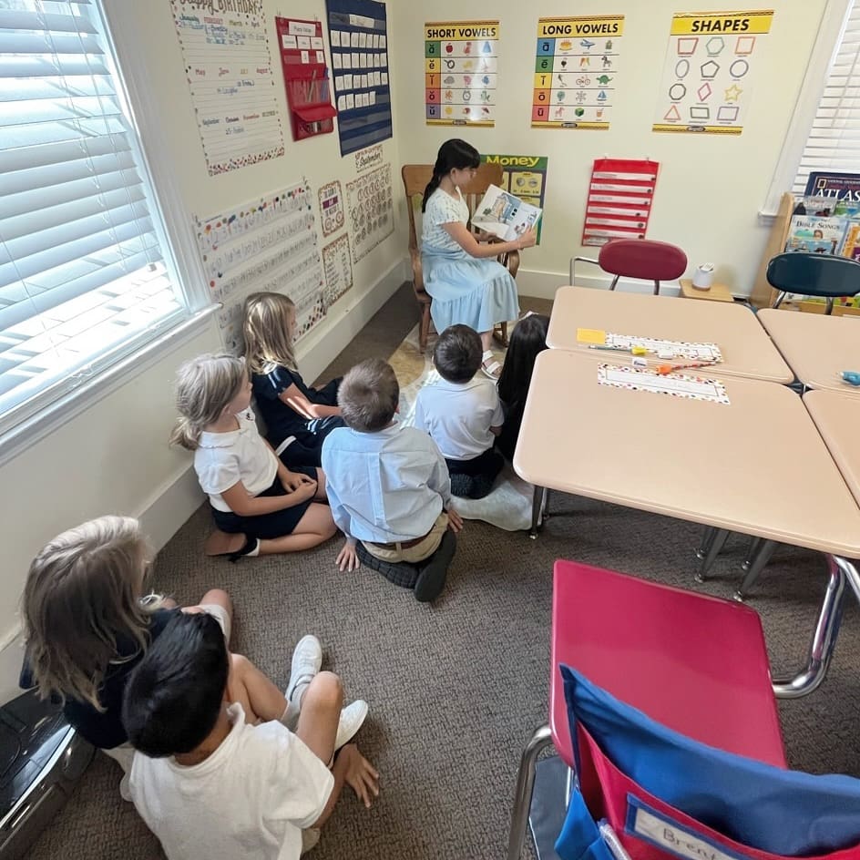velos_classroom_activities Velos Classroom Activities with kids sitting on the floor